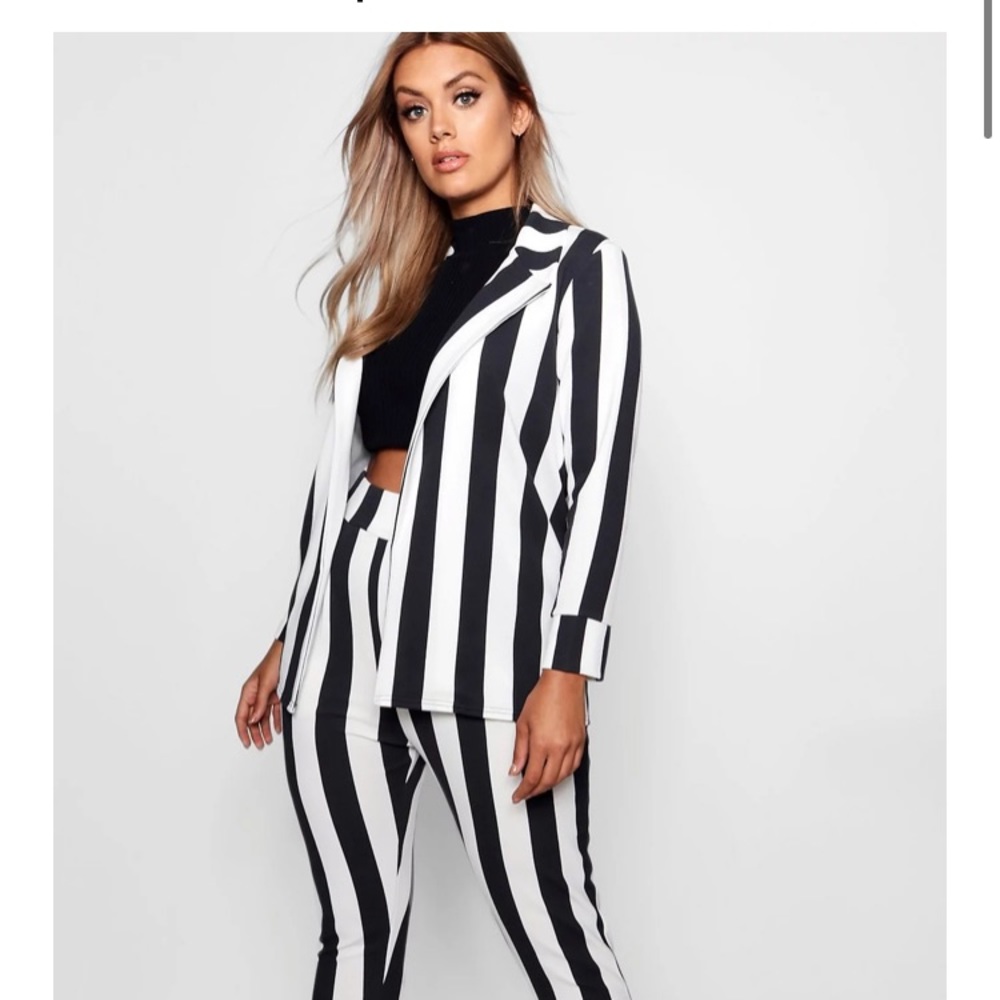 Black and white stripped suit